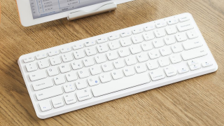 This $18 Anker Bluetooth Keyboard Runs For Up to Six Months on a Charge